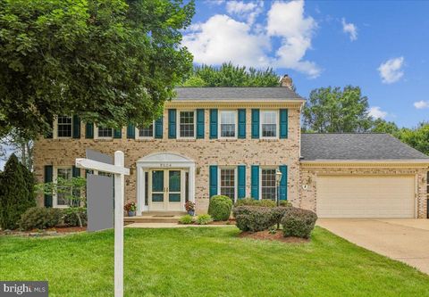 Photo of 9804 Dansk Court, FAIRFAX, VA 22032 (MLS # VAFX2315308)
