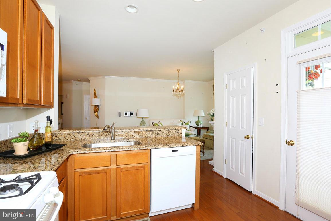 KENTLANDS - Residential