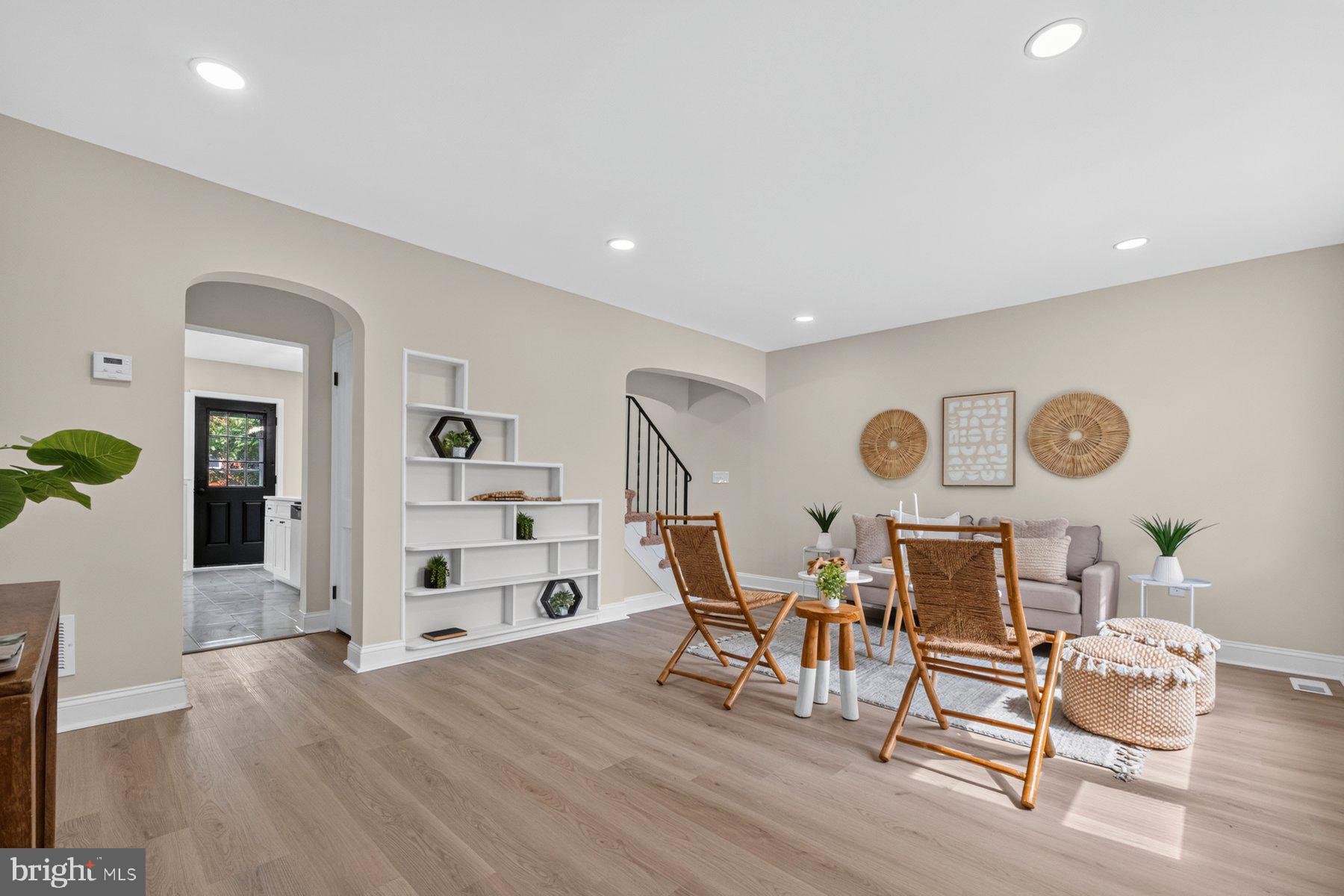 5937 CHINQUAPIN PARKWAY