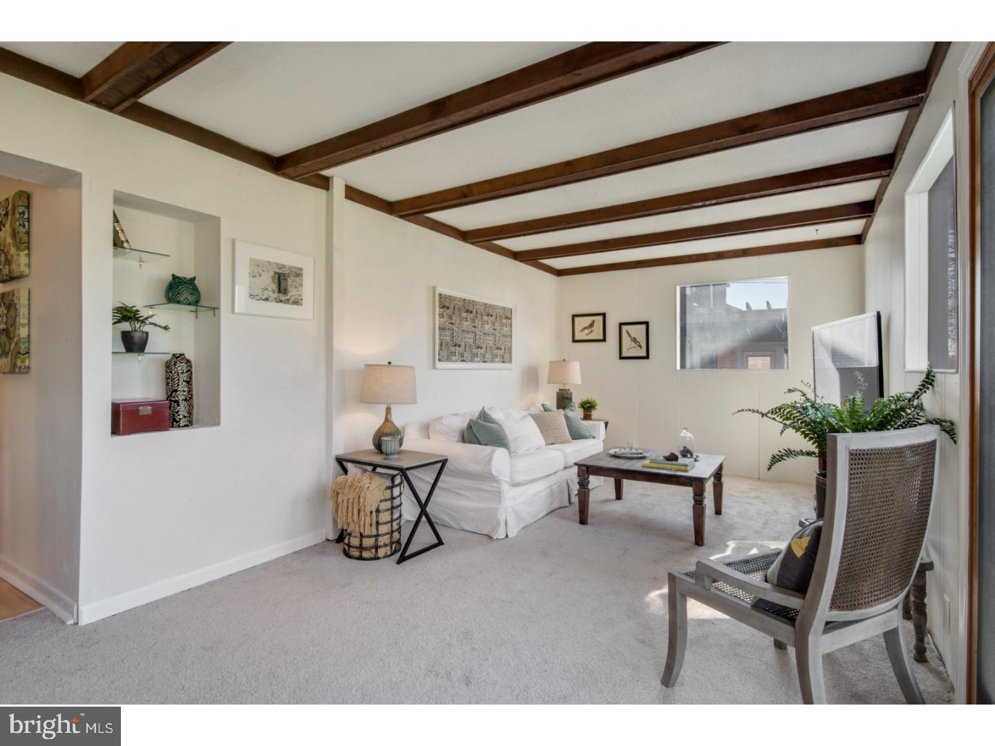LYNNWOOD - Residential
