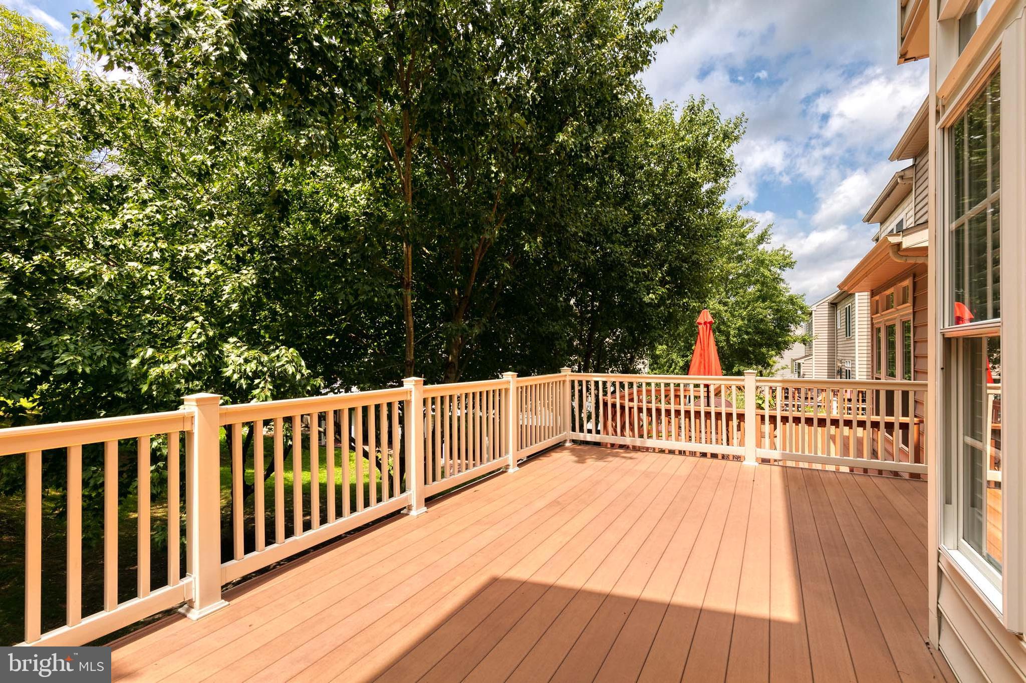 WAVERLY WOODS - Residential Lease