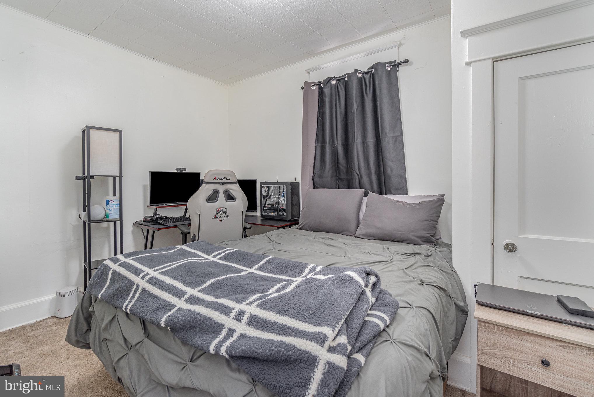 PAXTONIA GARDENS - Residential