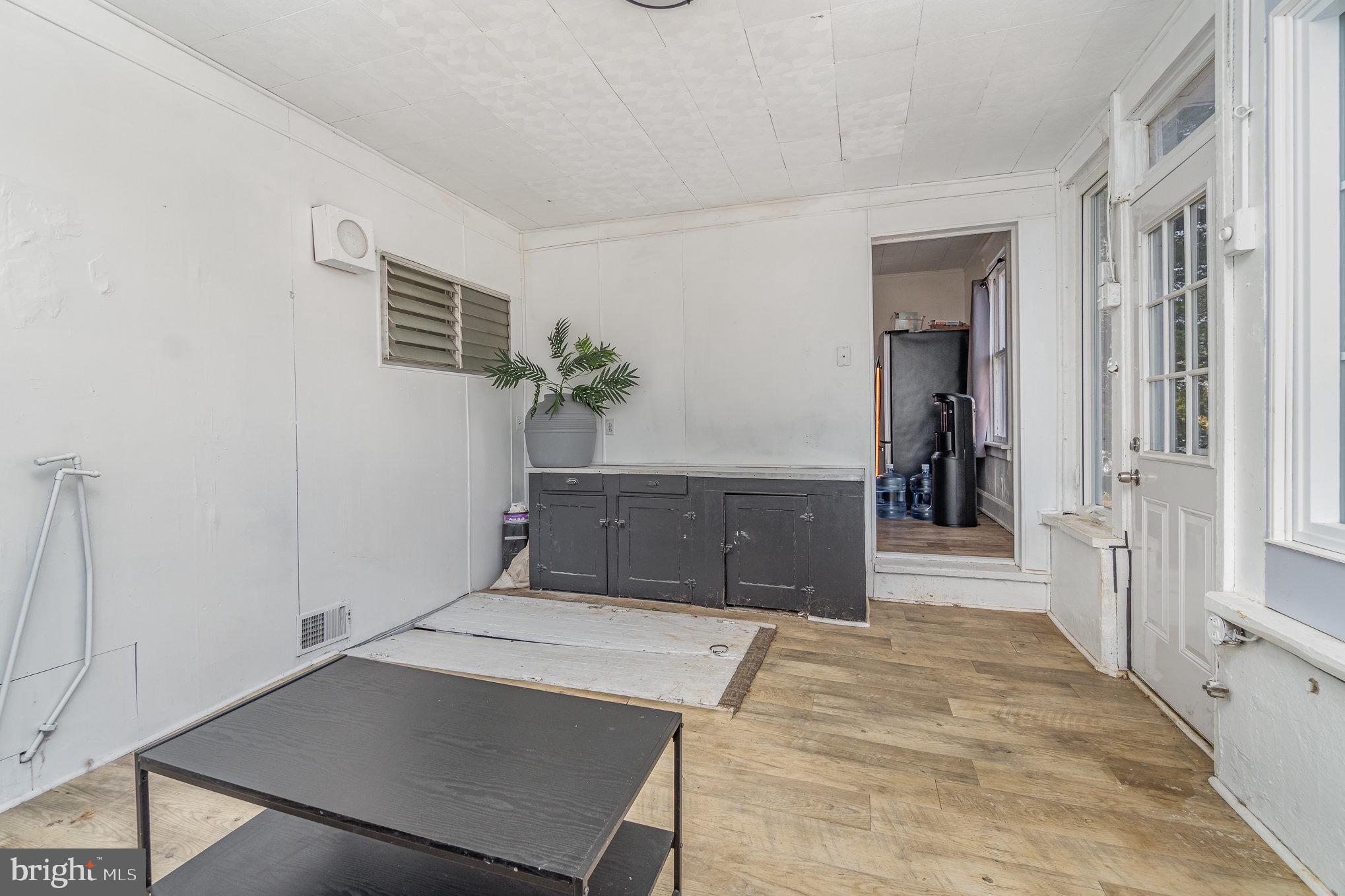 PAXTONIA GARDENS - Residential