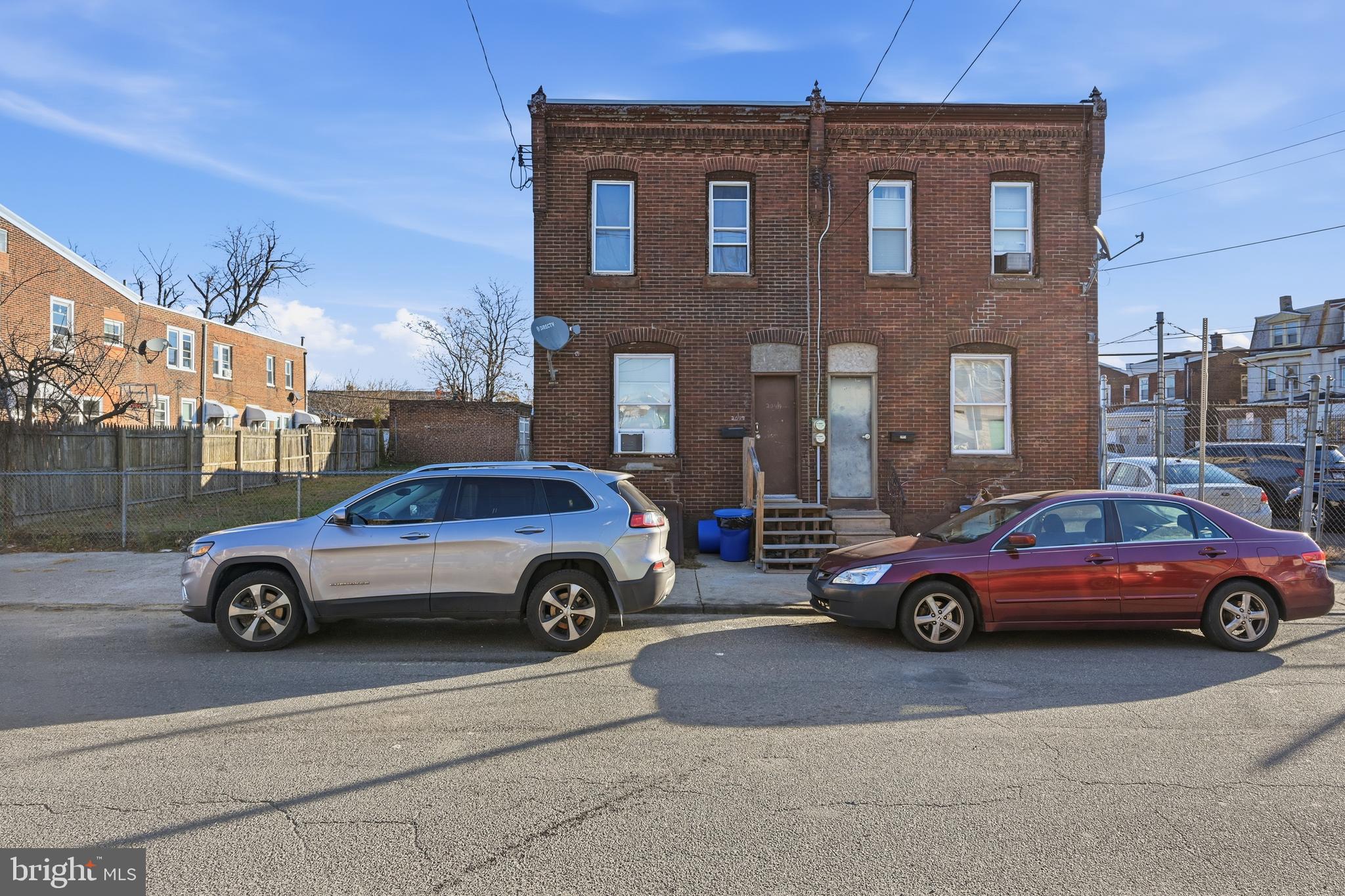2047 MARGARET STREET