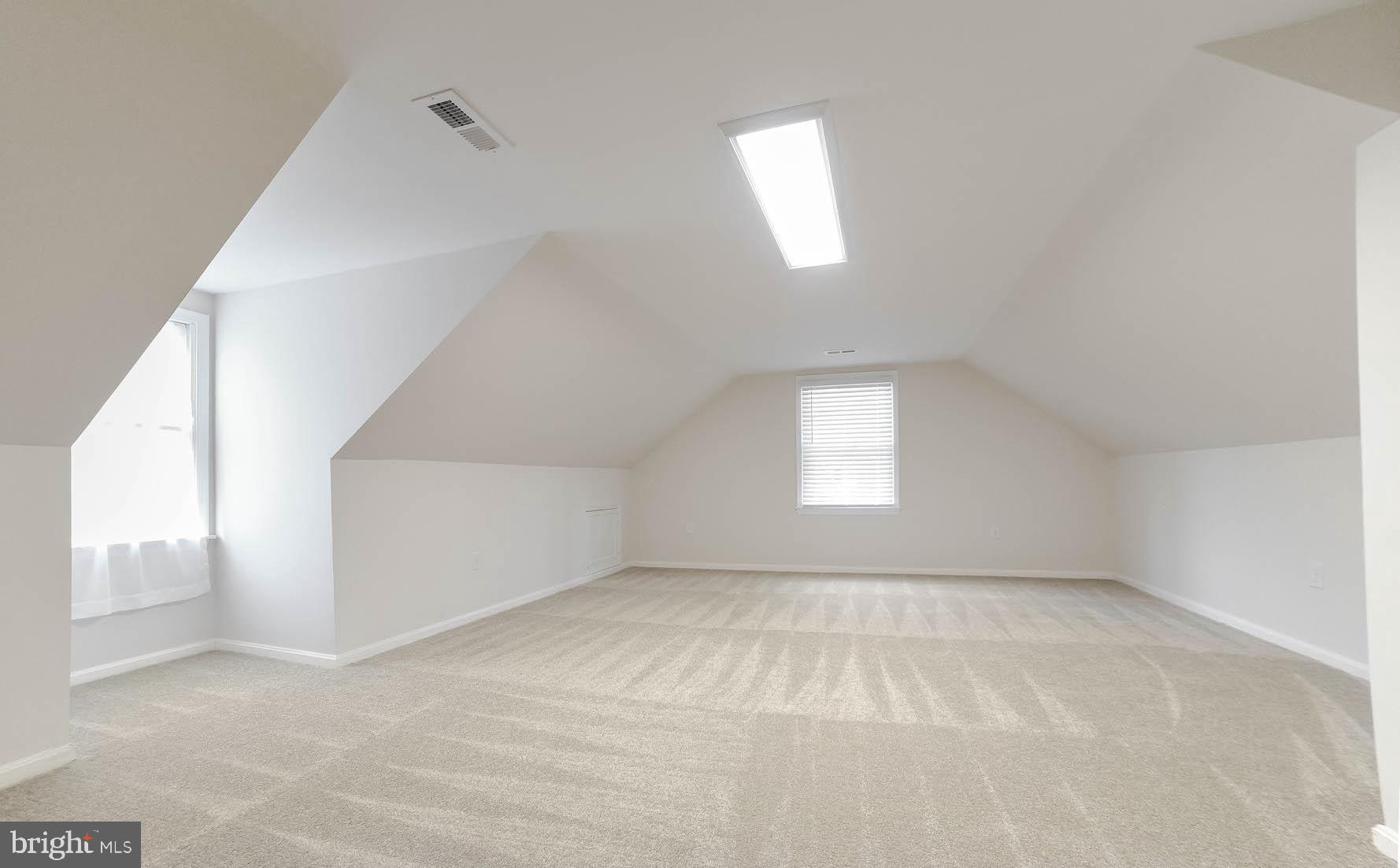 DRUM POINT - Residential