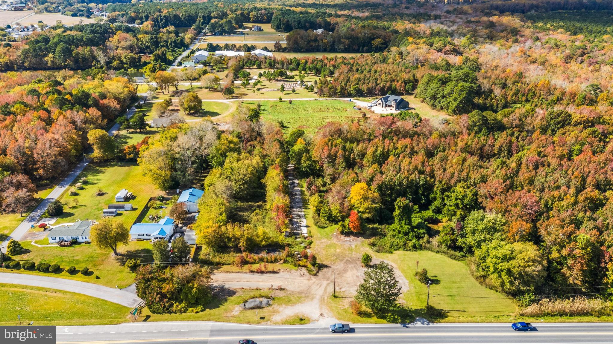 10307 RACETRACK ROAD