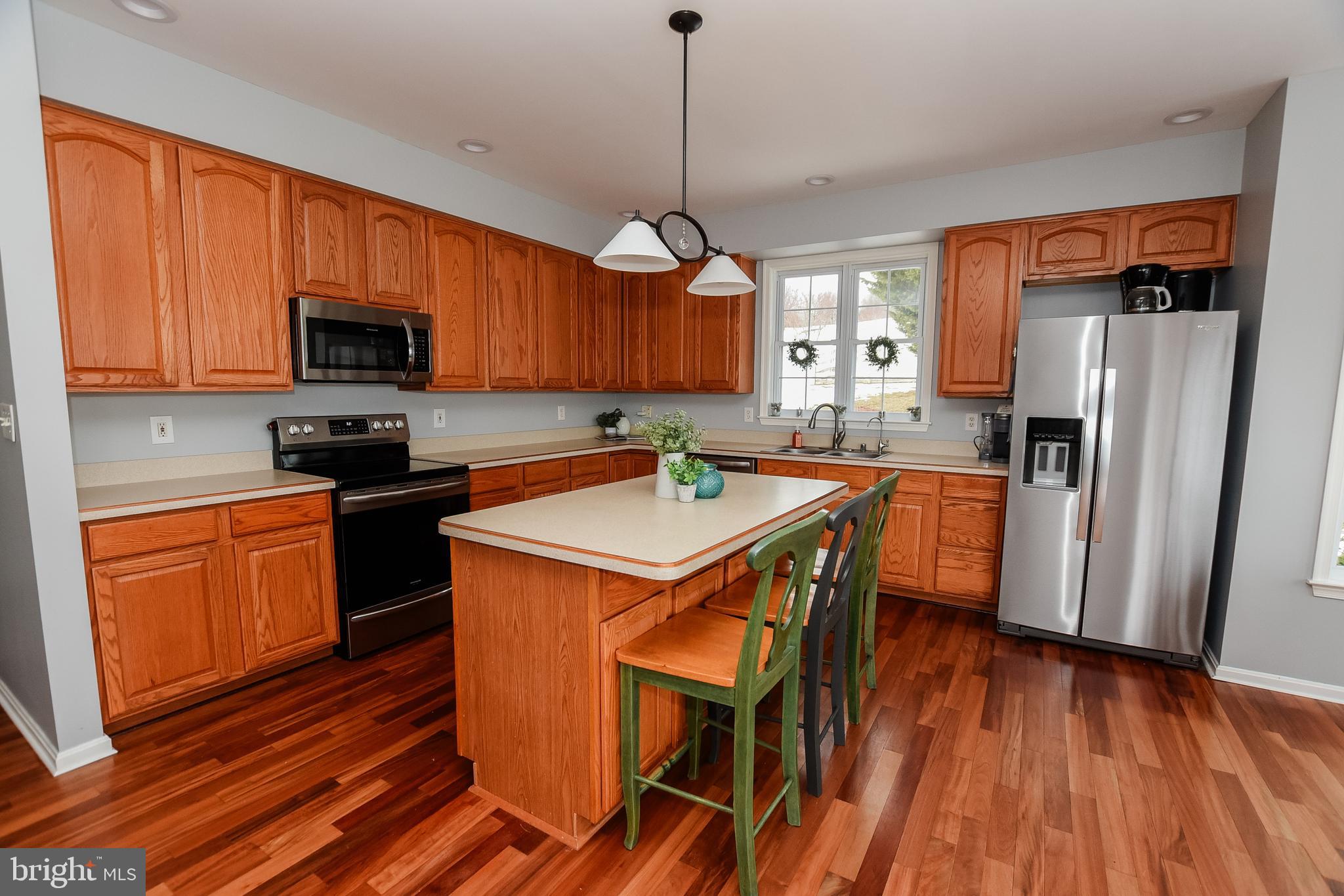 JOHANNAS JOY II - Residential