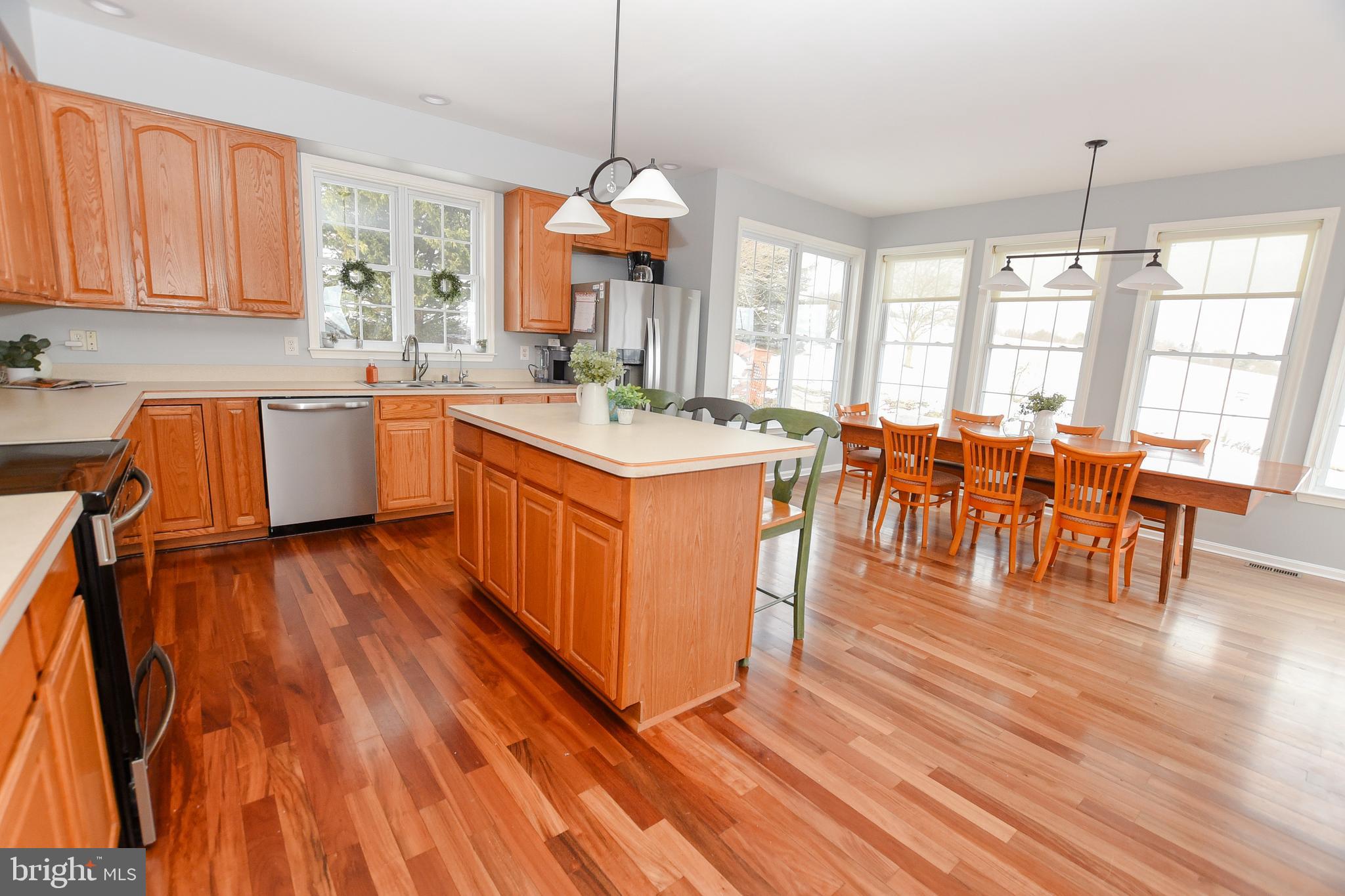 JOHANNAS JOY II - Residential