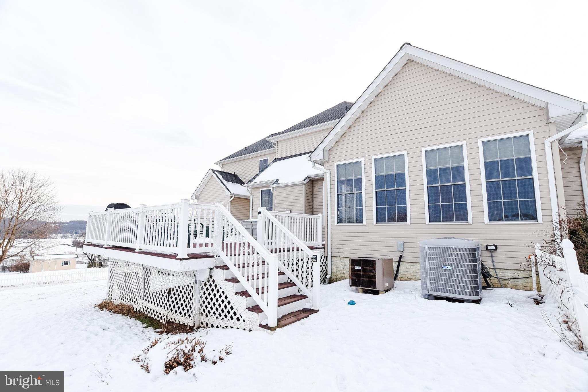 JOHANNAS JOY II - Residential