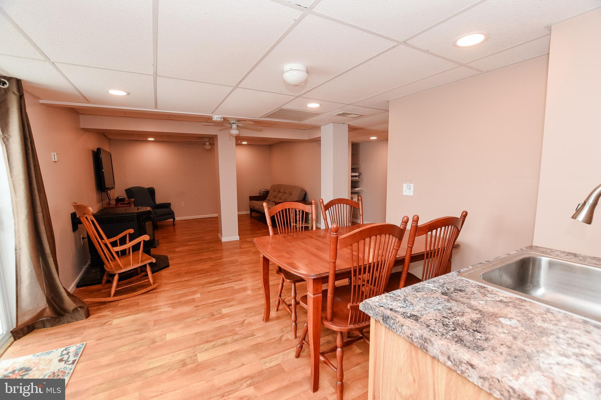 JOHANNAS JOY II - Residential