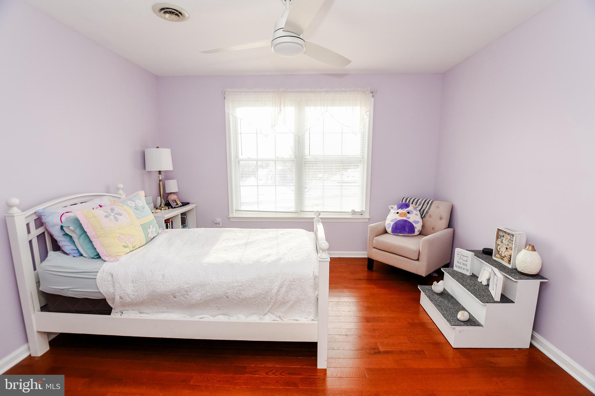 JOHANNAS JOY II - Residential