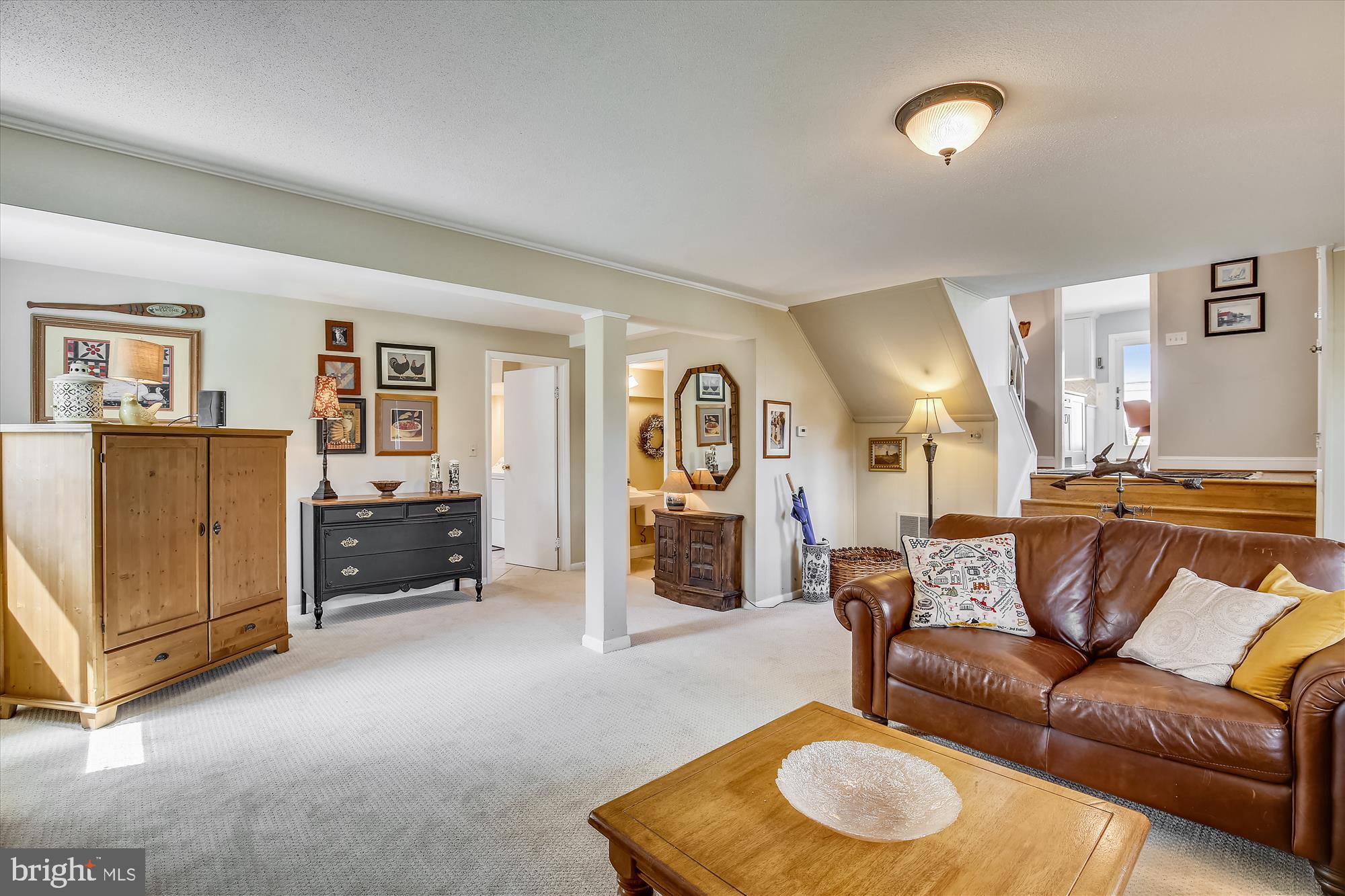 MANOR WOODS - Residential