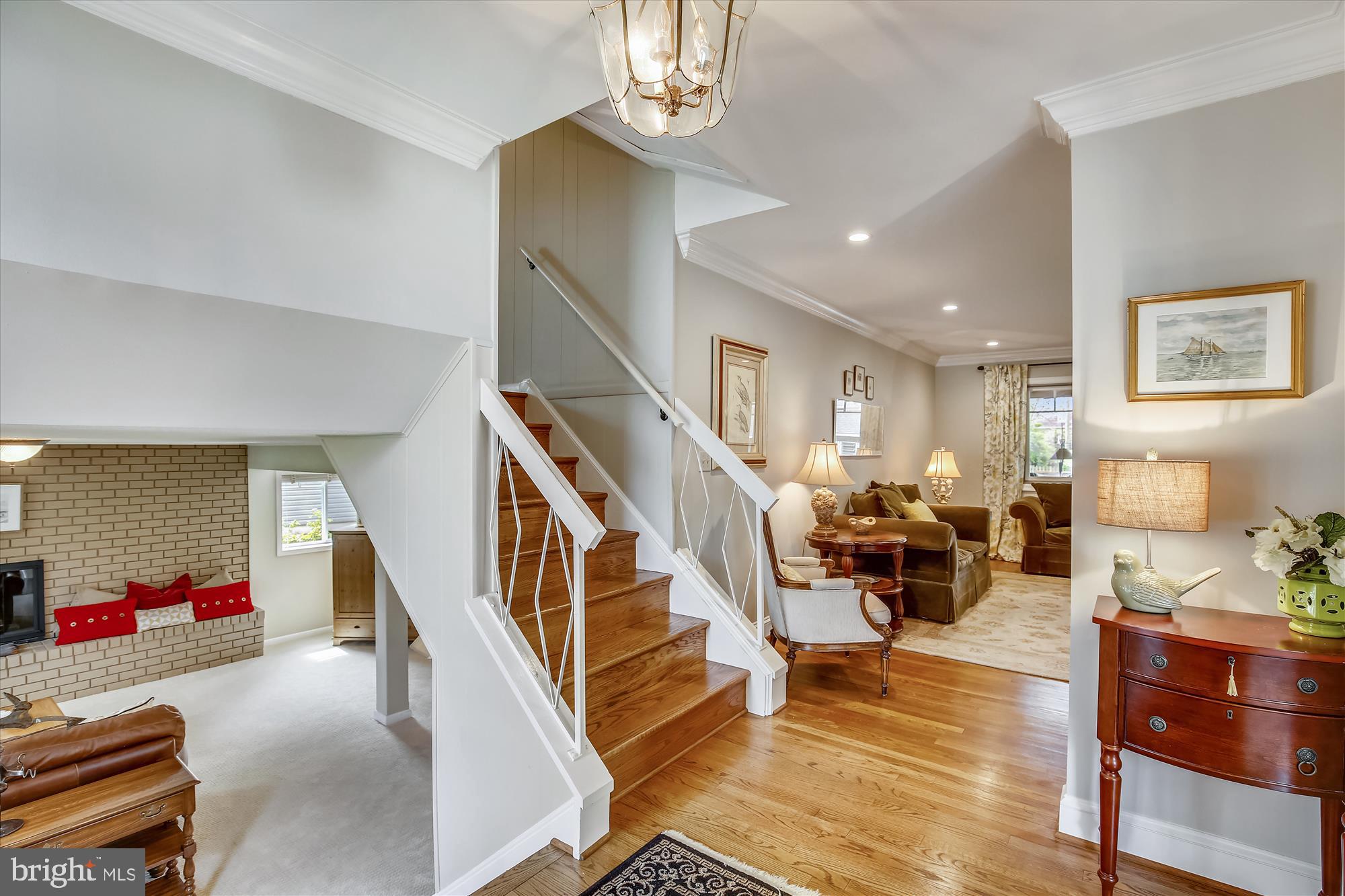 MANOR WOODS - Residential