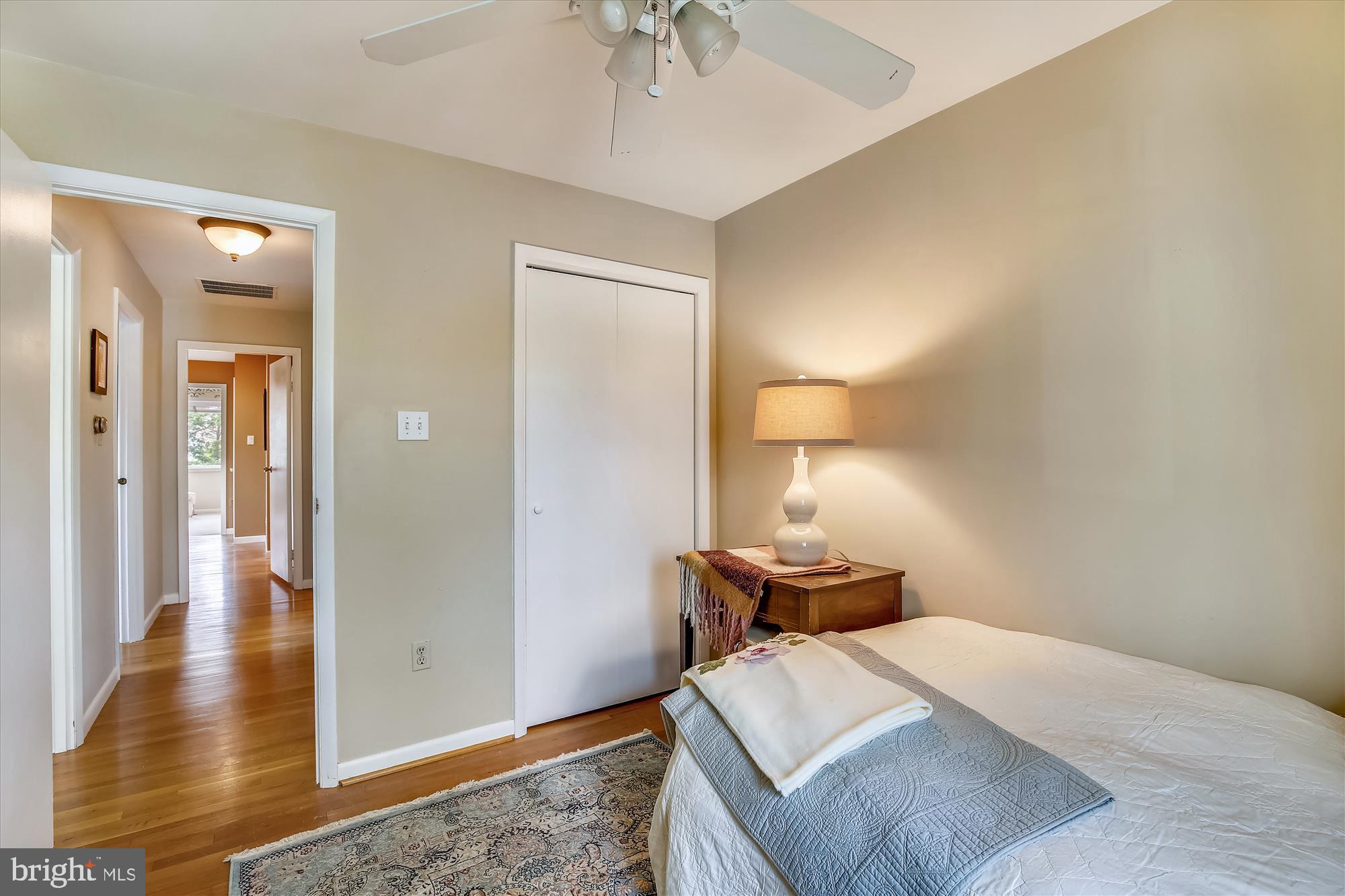 MANOR WOODS - Residential