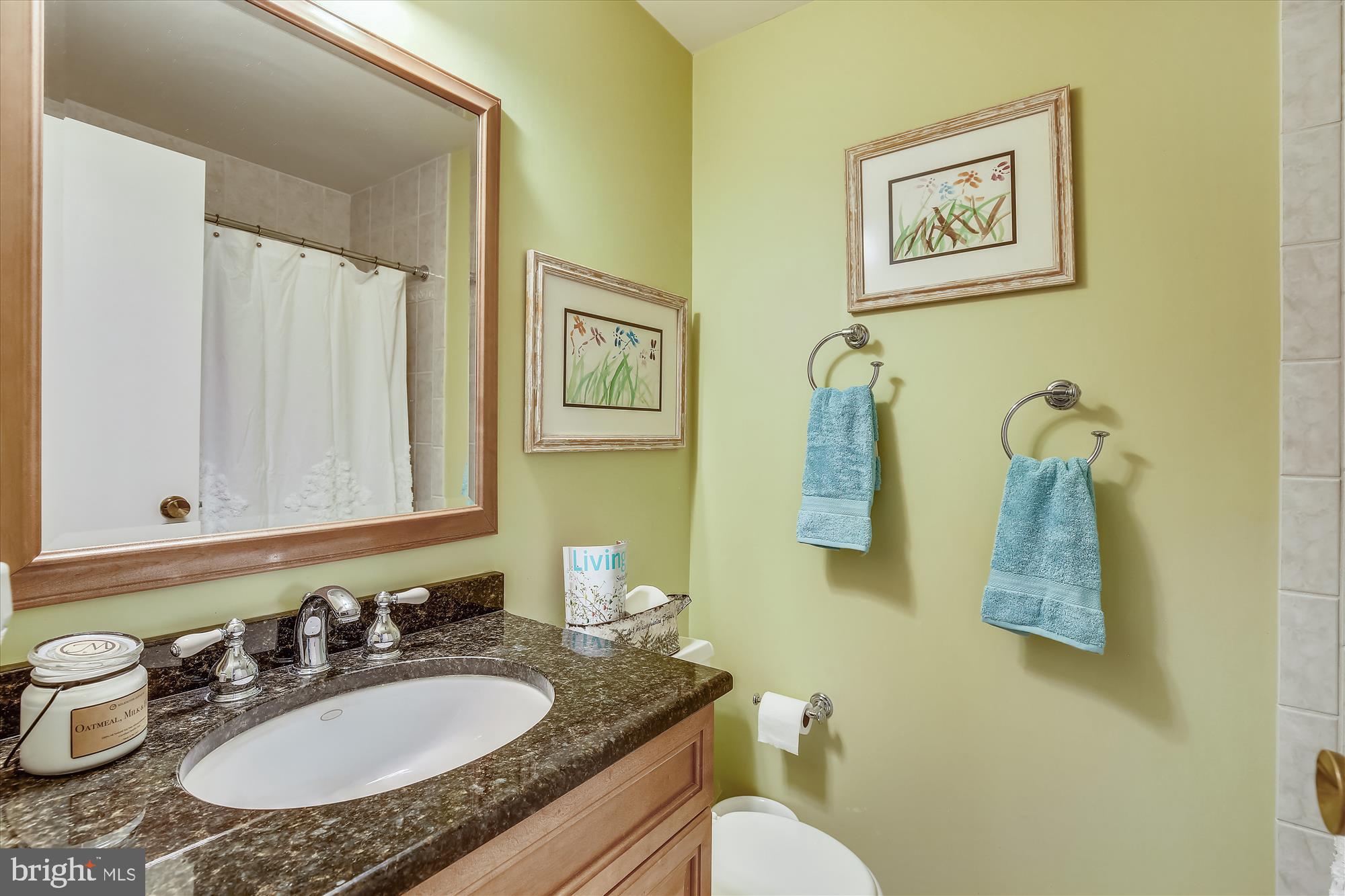 MANOR WOODS - Residential