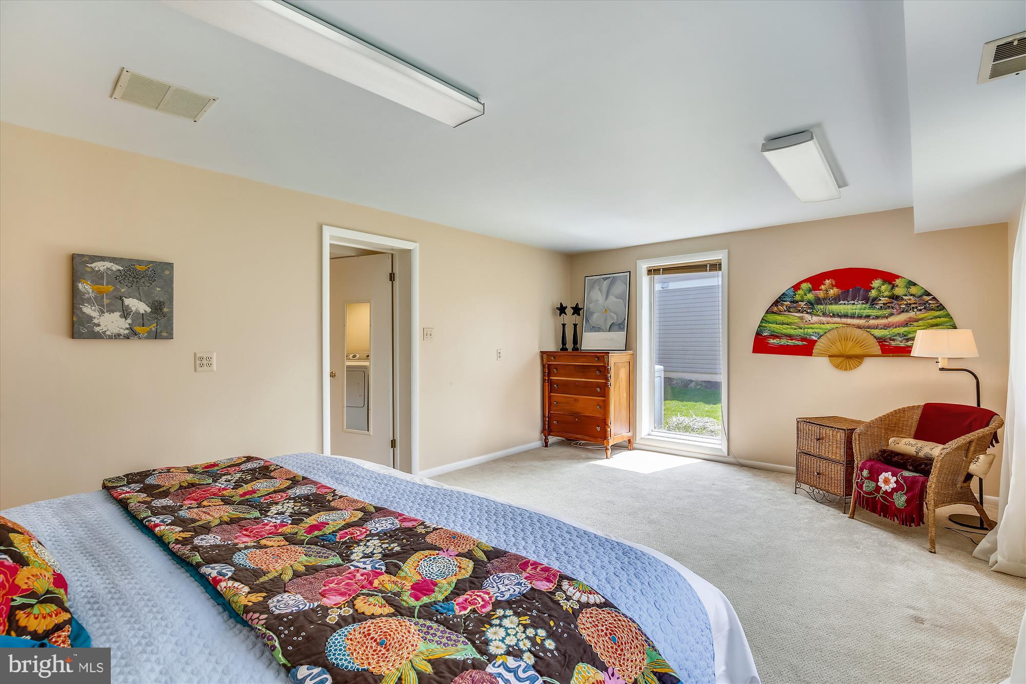 MANOR WOODS - Residential