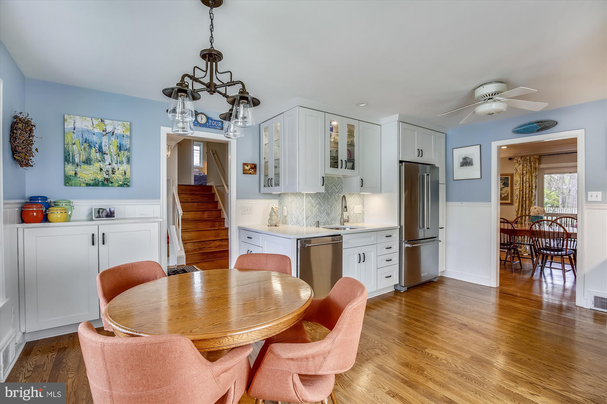 MANOR WOODS - Residential