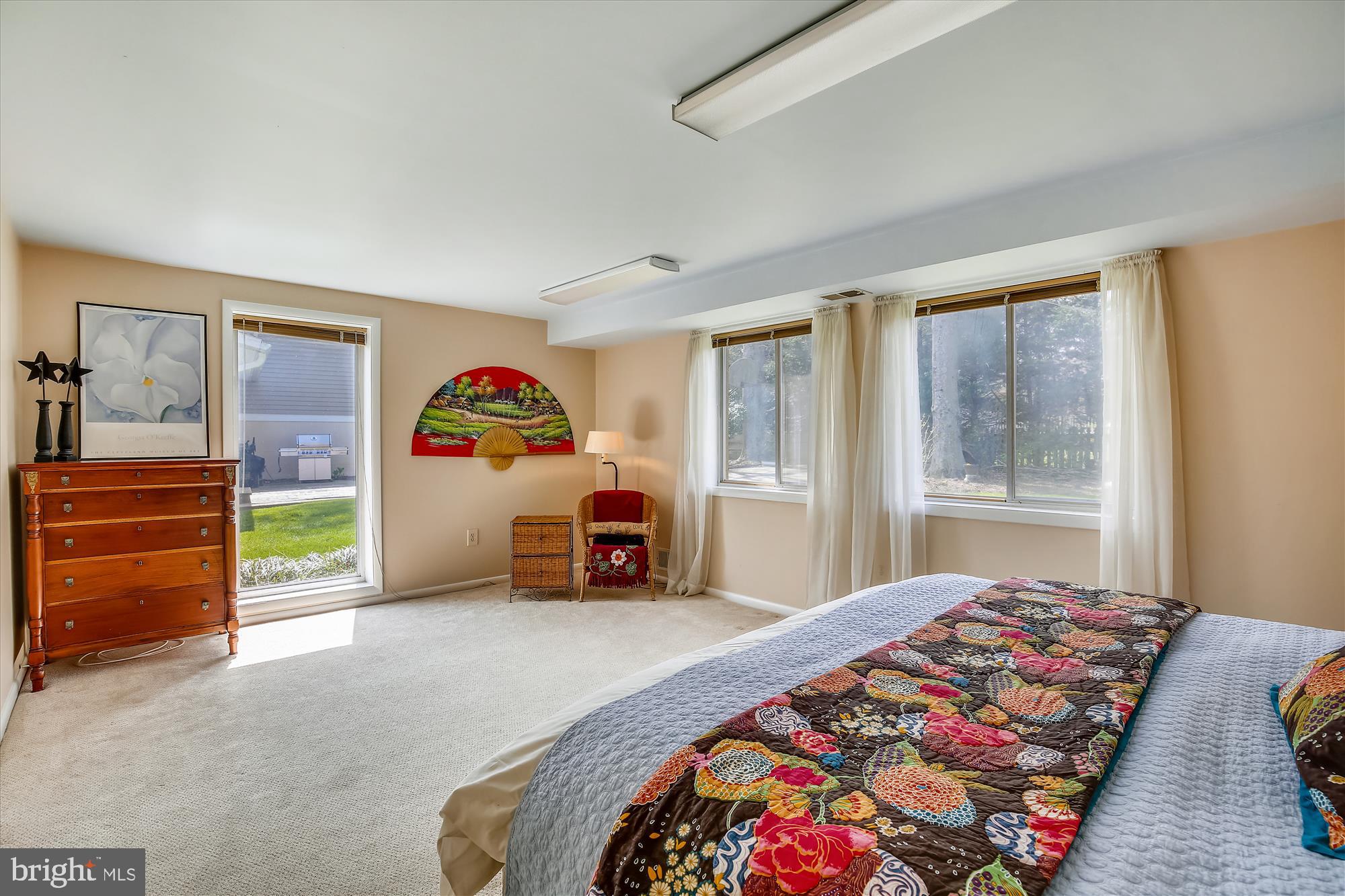 MANOR WOODS - Residential