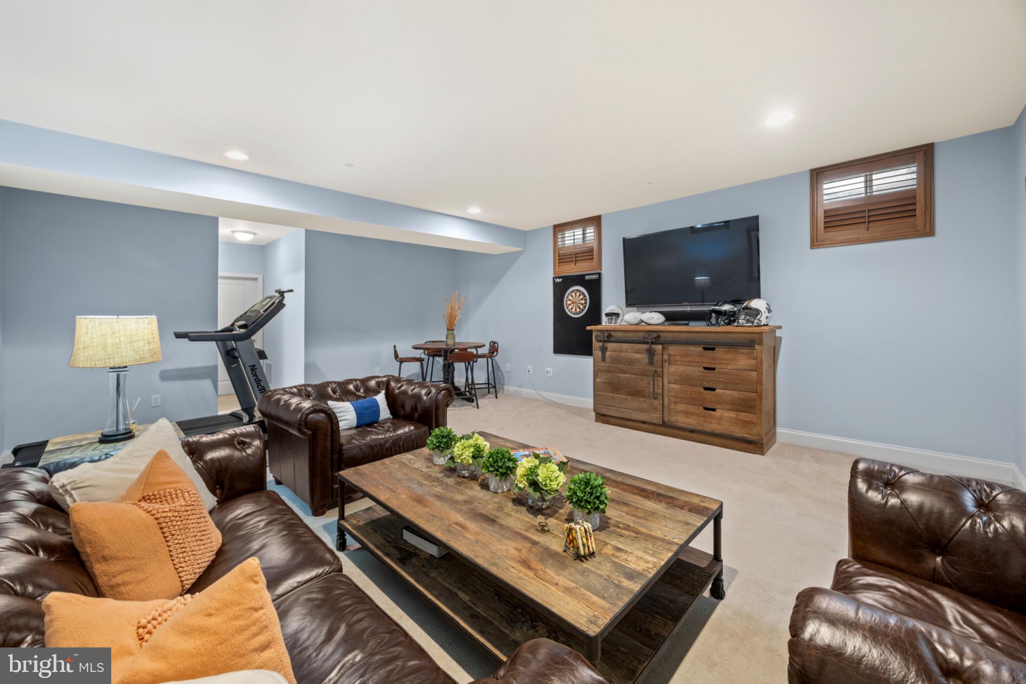 EASTPORT - Residential