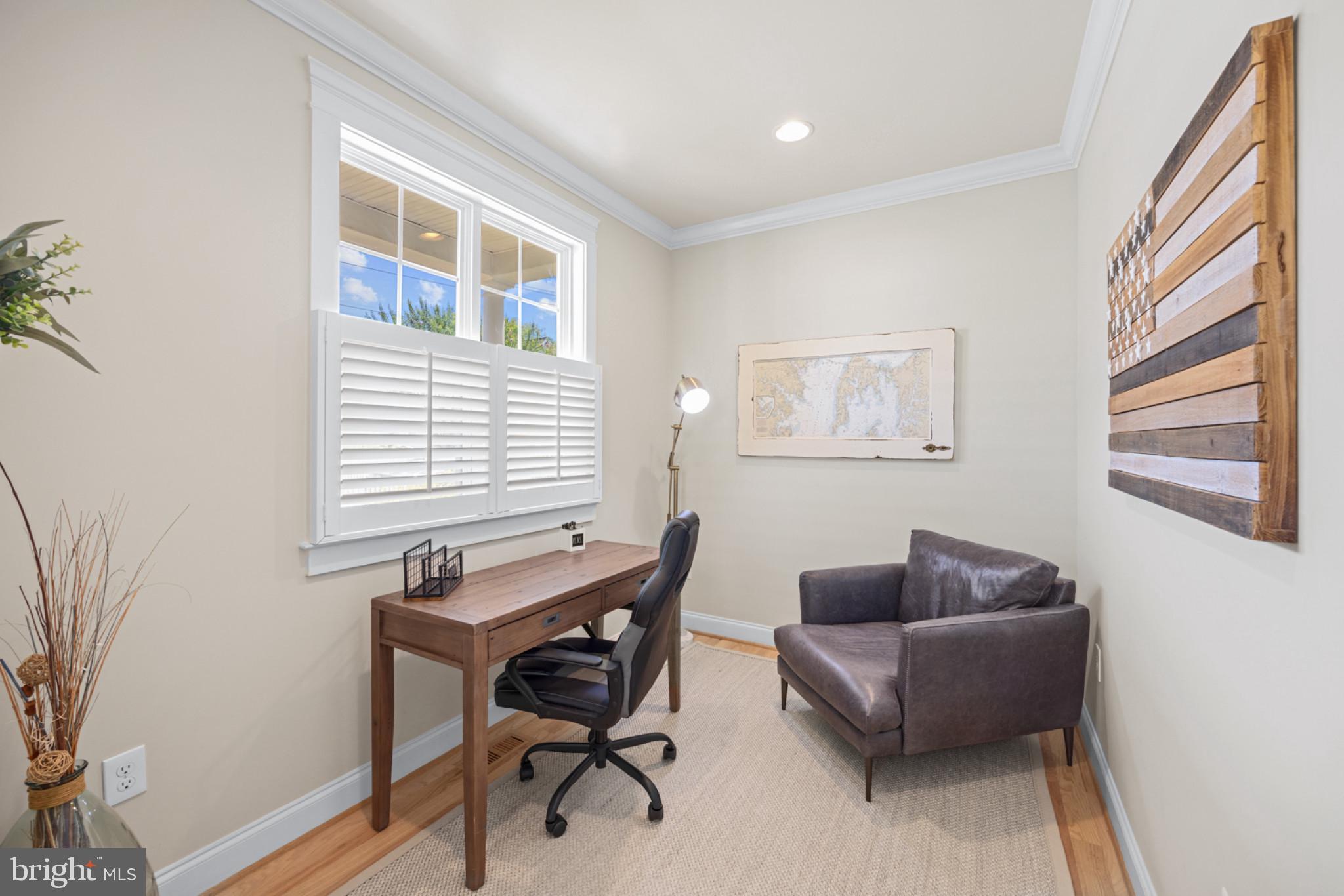 EASTPORT - Residential