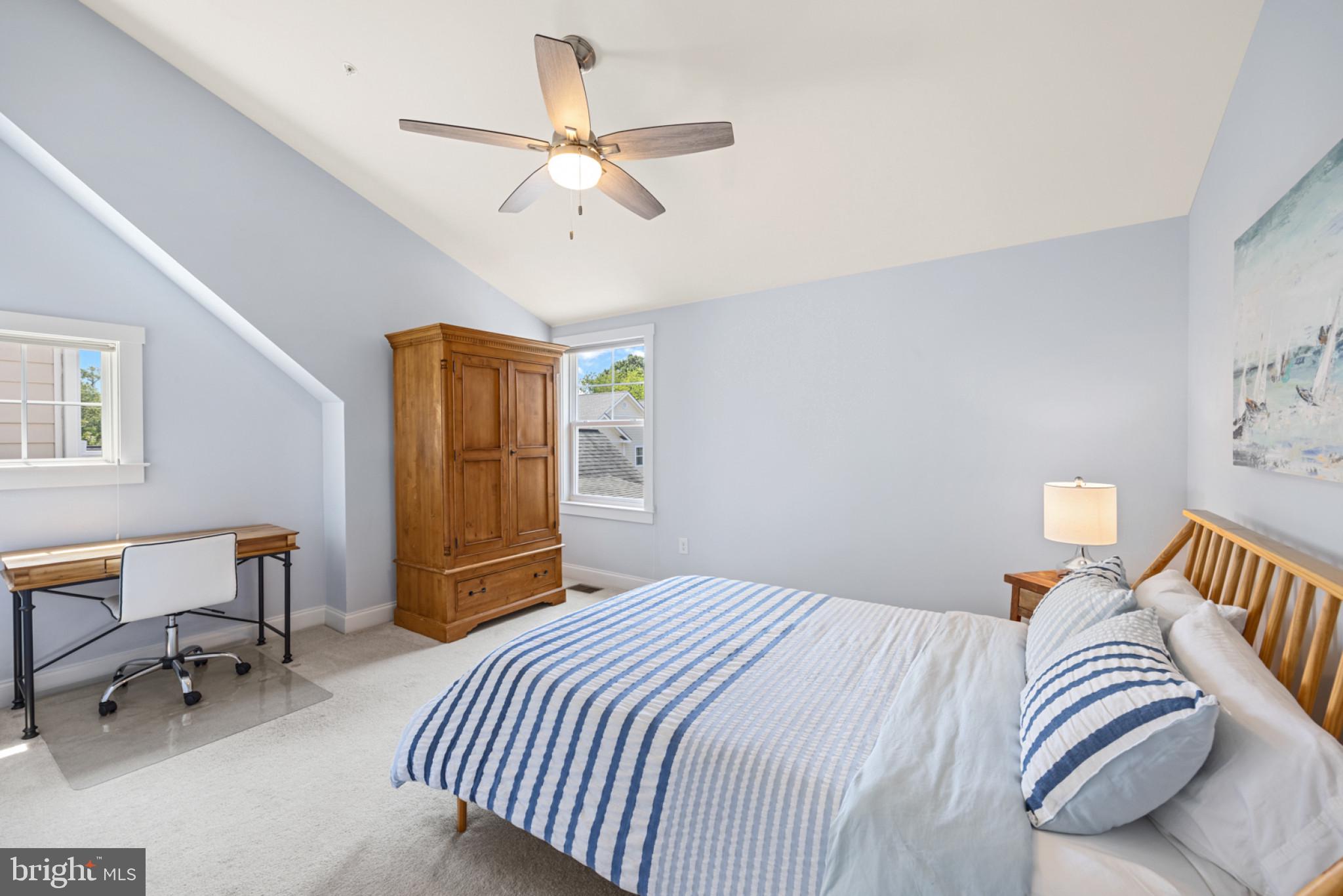 EASTPORT - Residential