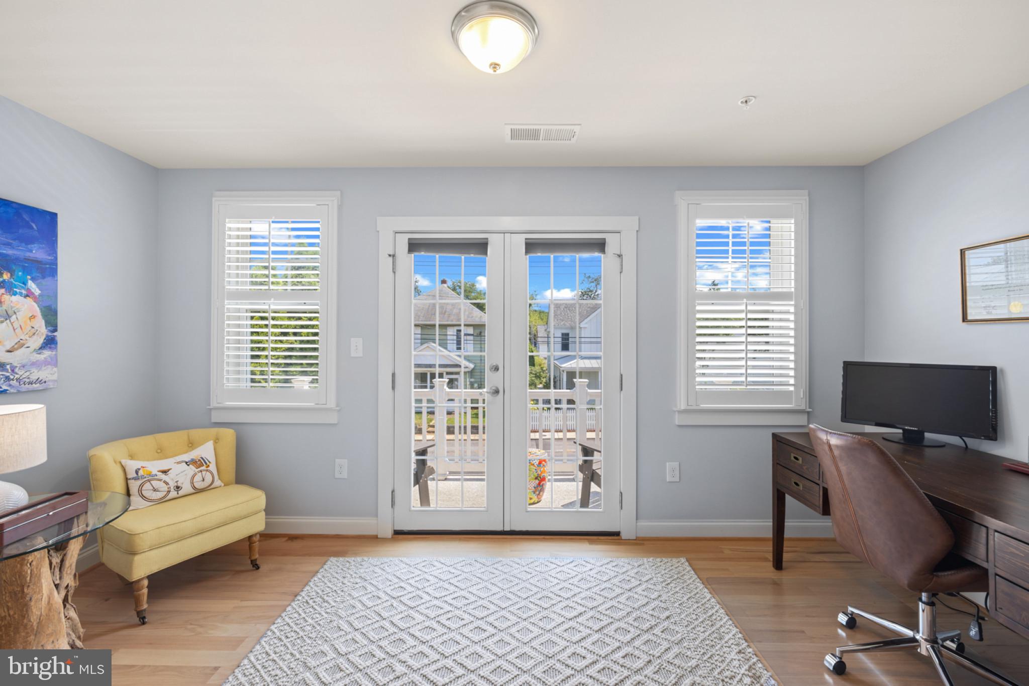 EASTPORT - Residential