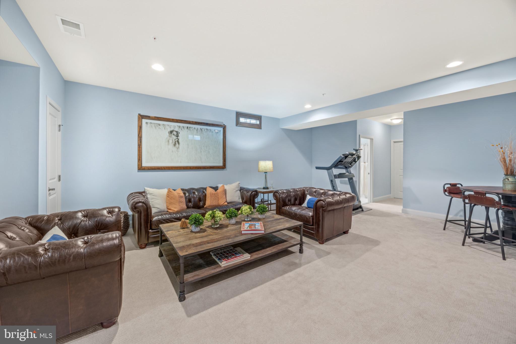 EASTPORT - Residential