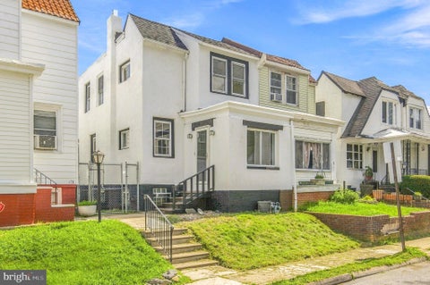 Photo of 174 Fairview Ave, YEADON, PA 19050 (MLS # PADE2121412)