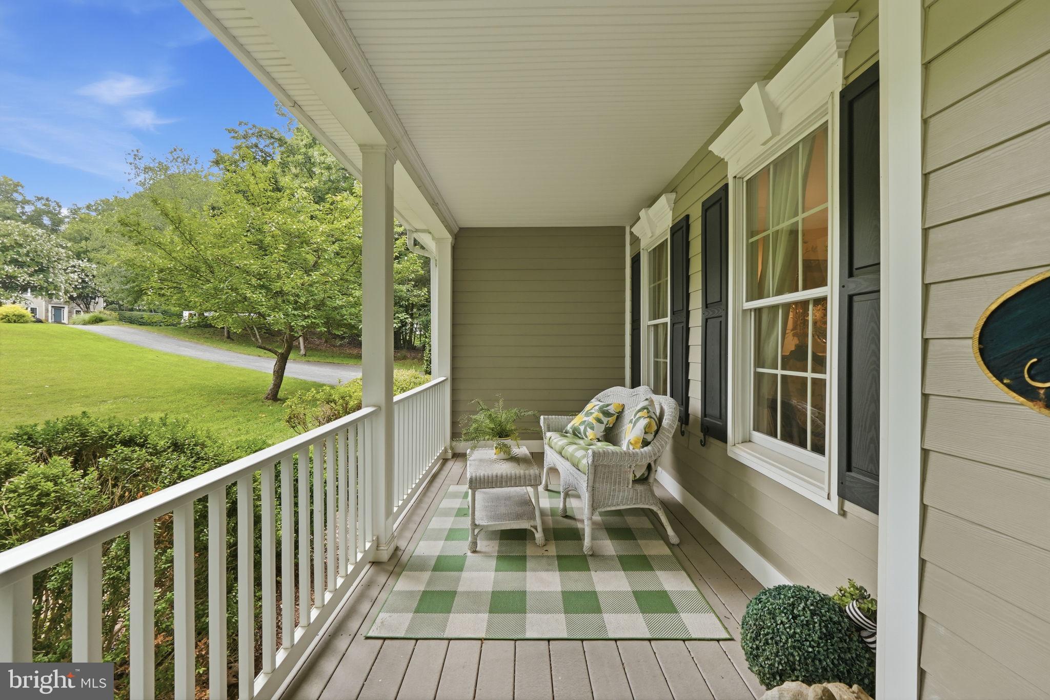 1220 FAIRFIELD ESTATES LANE