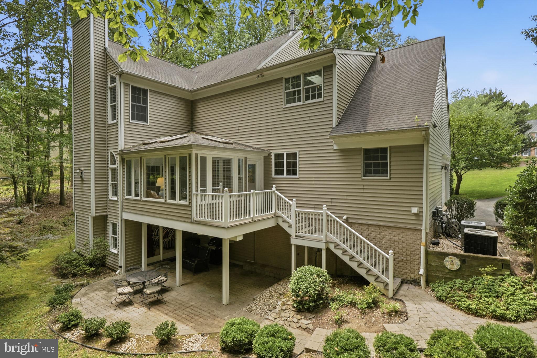 1220 FAIRFIELD ESTATES LANE