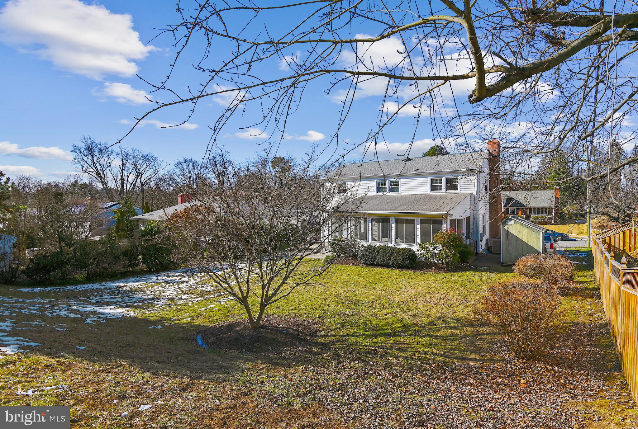 SPRINGLAKE - Residential