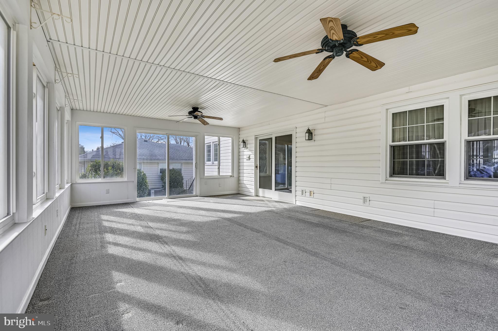 SPRINGLAKE - Residential