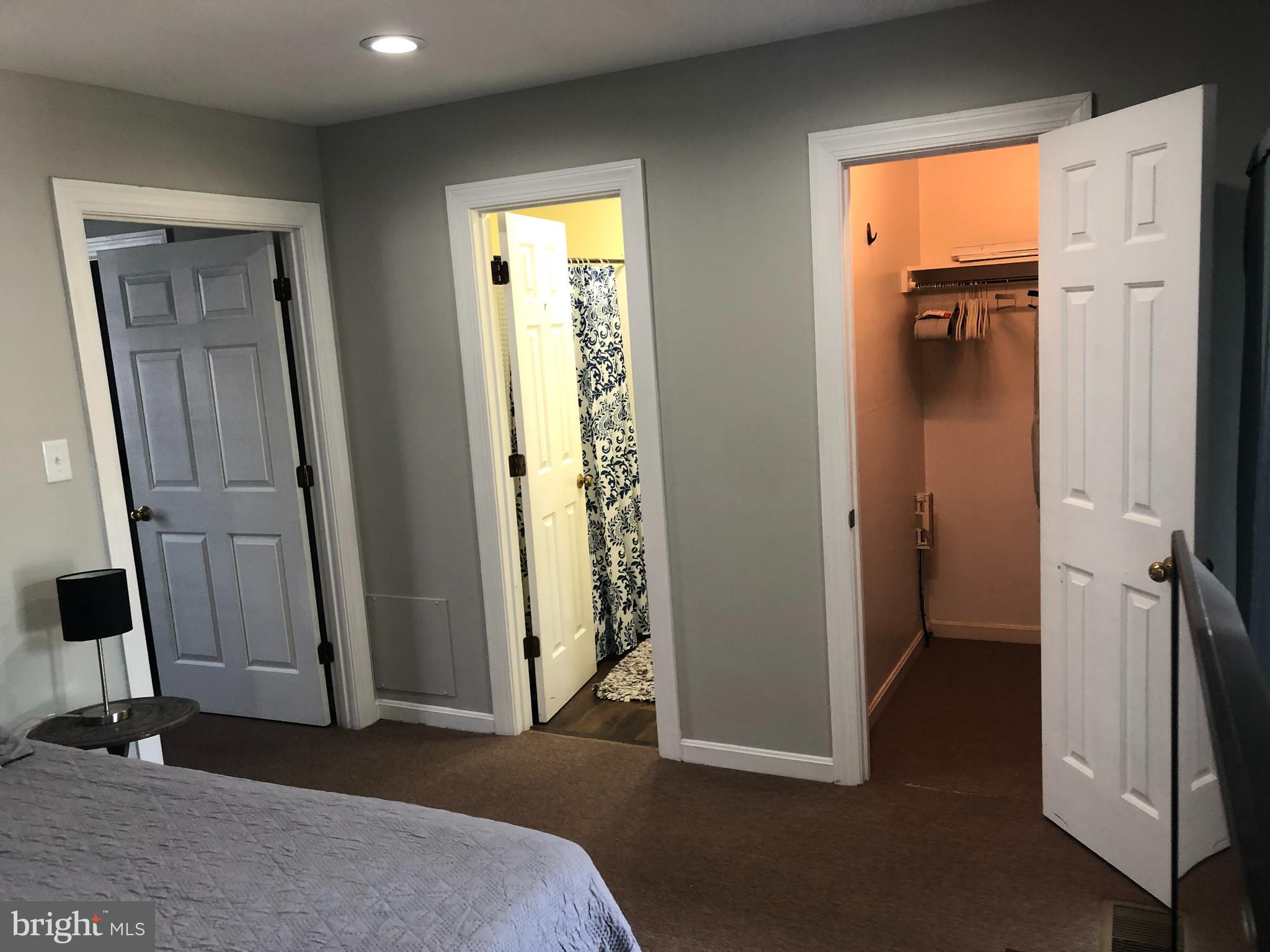 HISTORIC DOWNTOWN WINCHESTER - Residential Lease