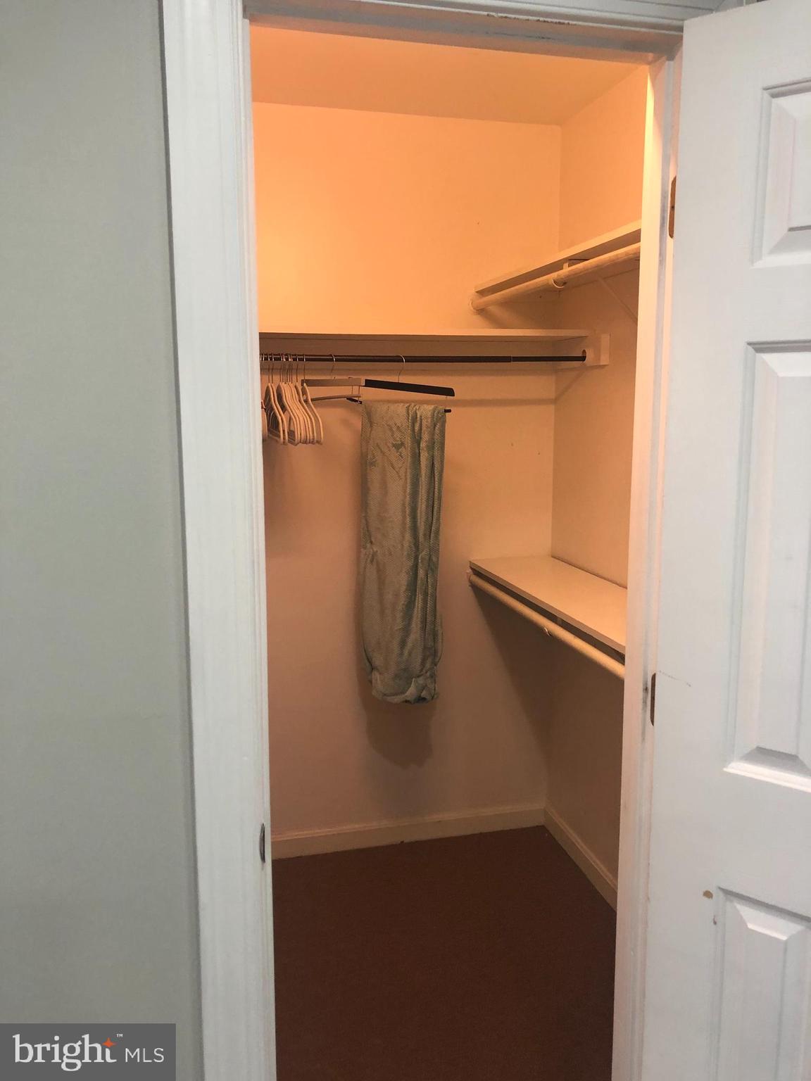 HISTORIC DOWNTOWN WINCHESTER - Residential Lease