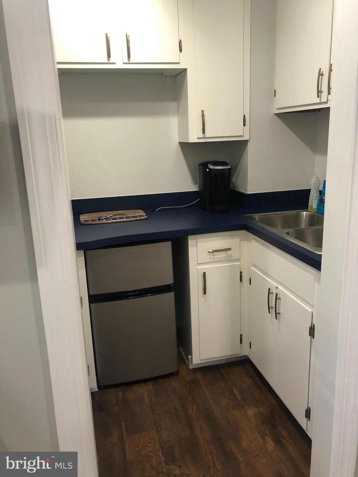 HISTORIC DOWNTOWN WINCHESTER - Residential Lease