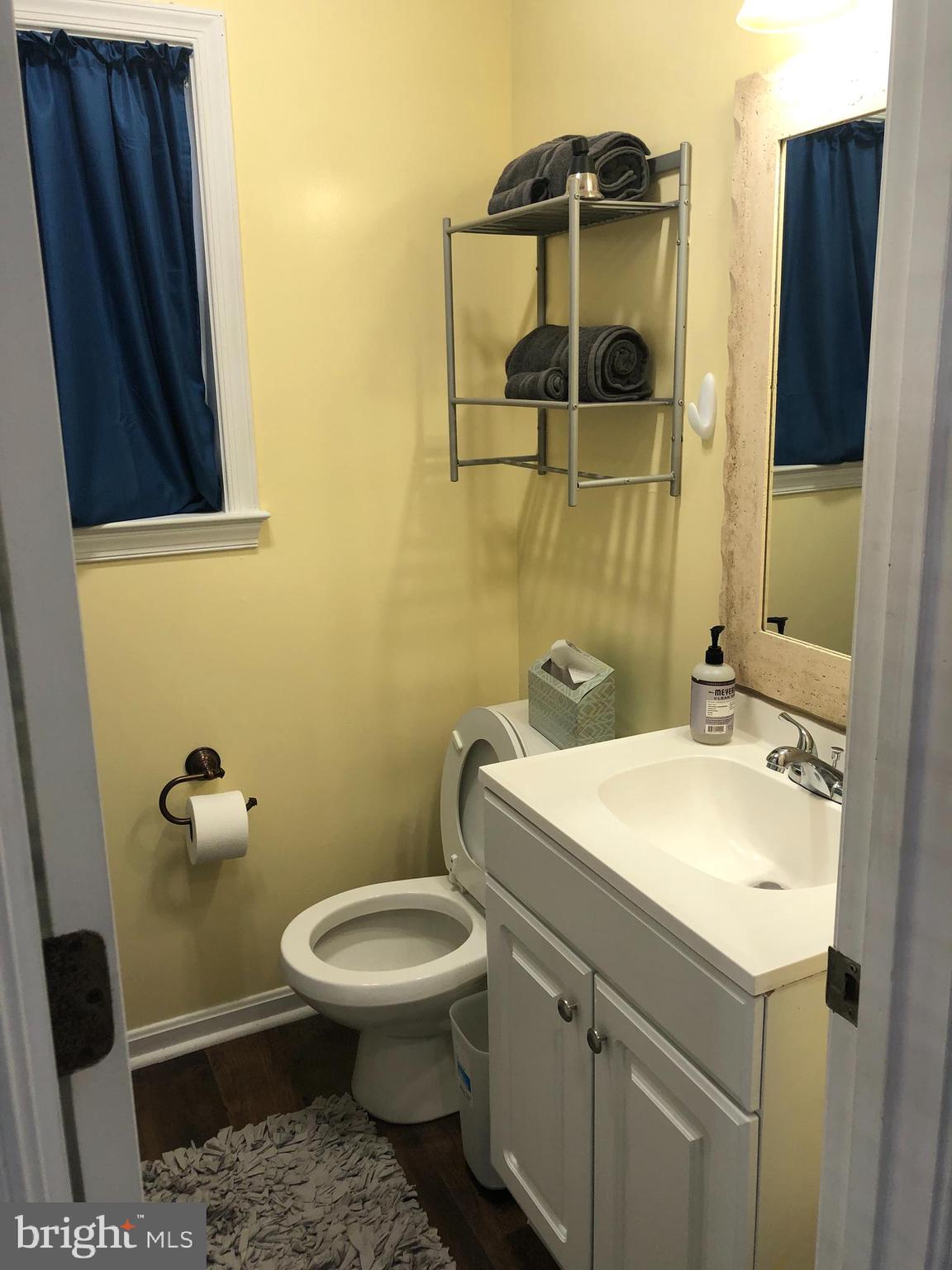 HISTORIC DOWNTOWN WINCHESTER - Residential Lease