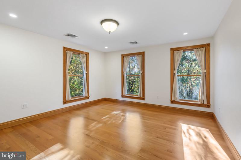 CORNWALL - Residential