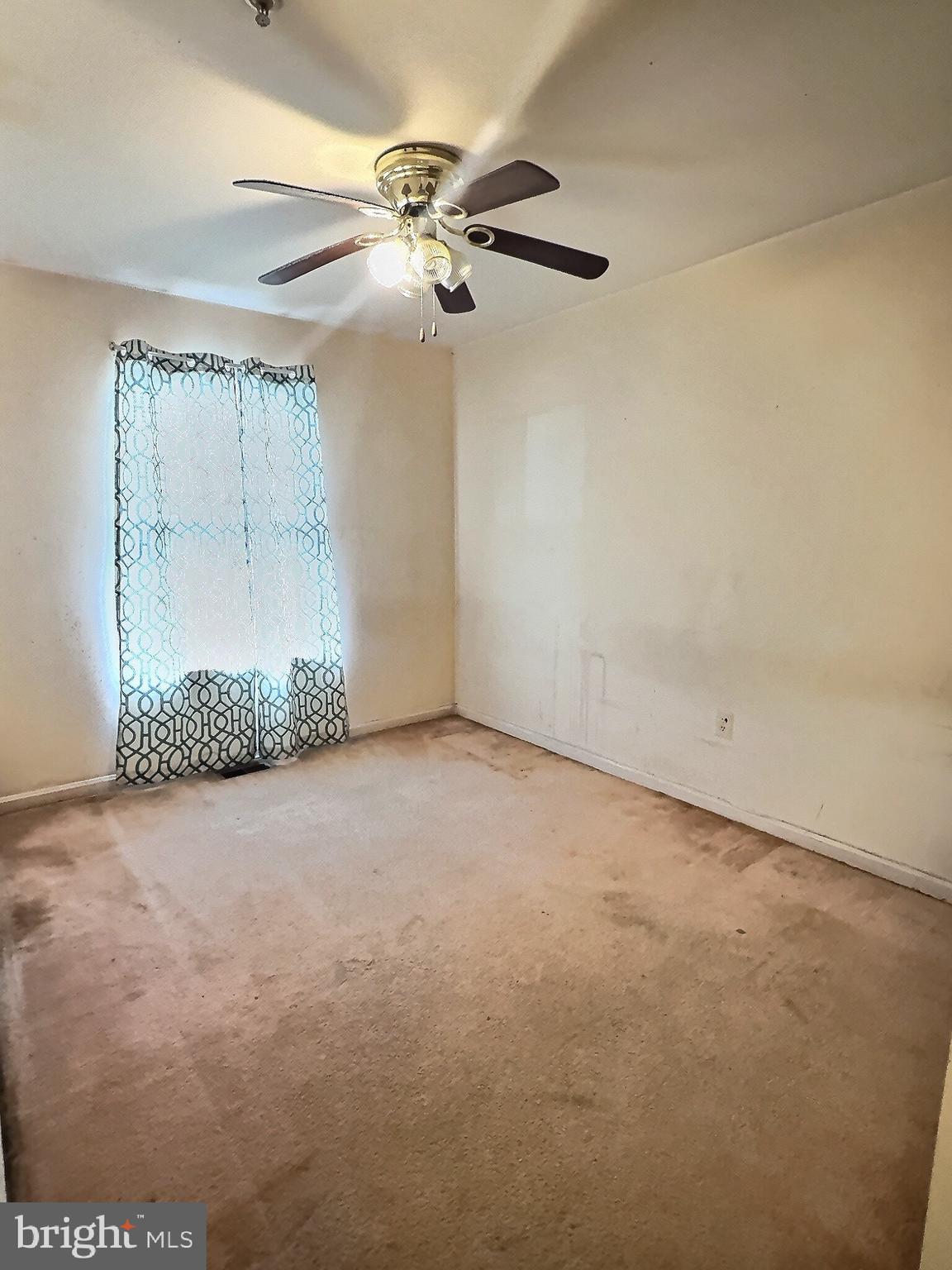 MEADOWS AT WHITE OAK - Residential