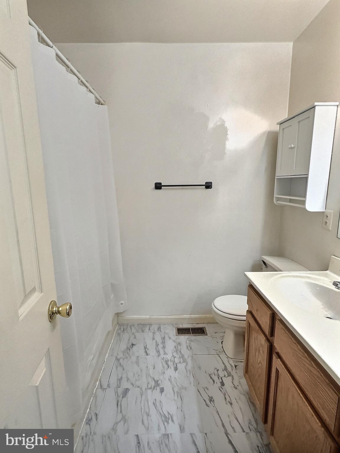 MEADOWS AT WHITE OAK - Residential