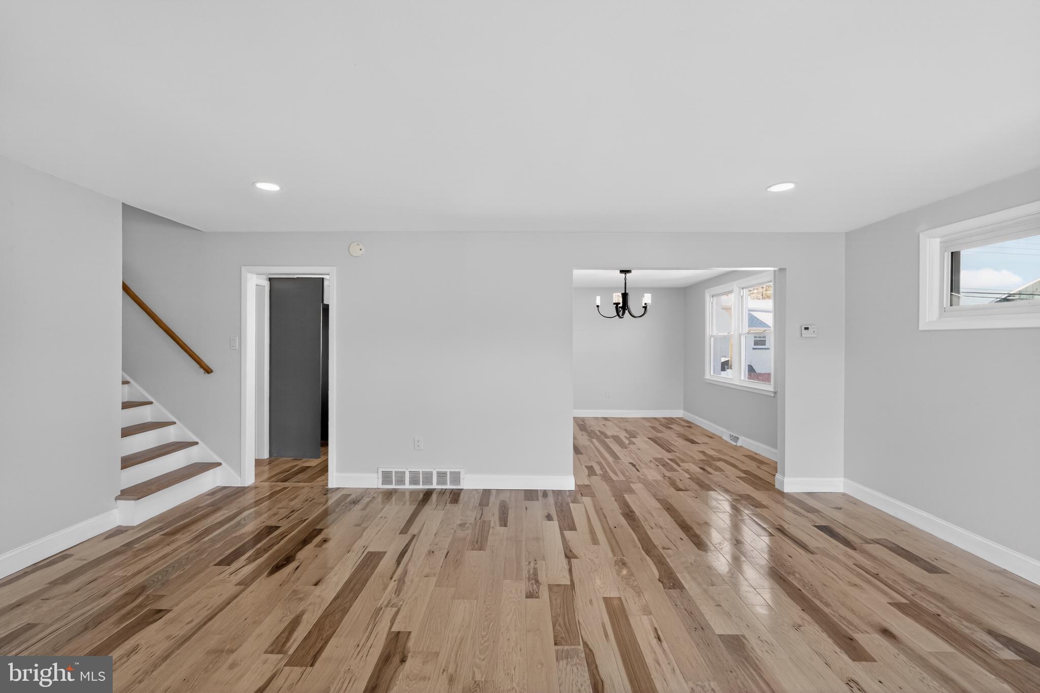 GLEN ACRES - Residential