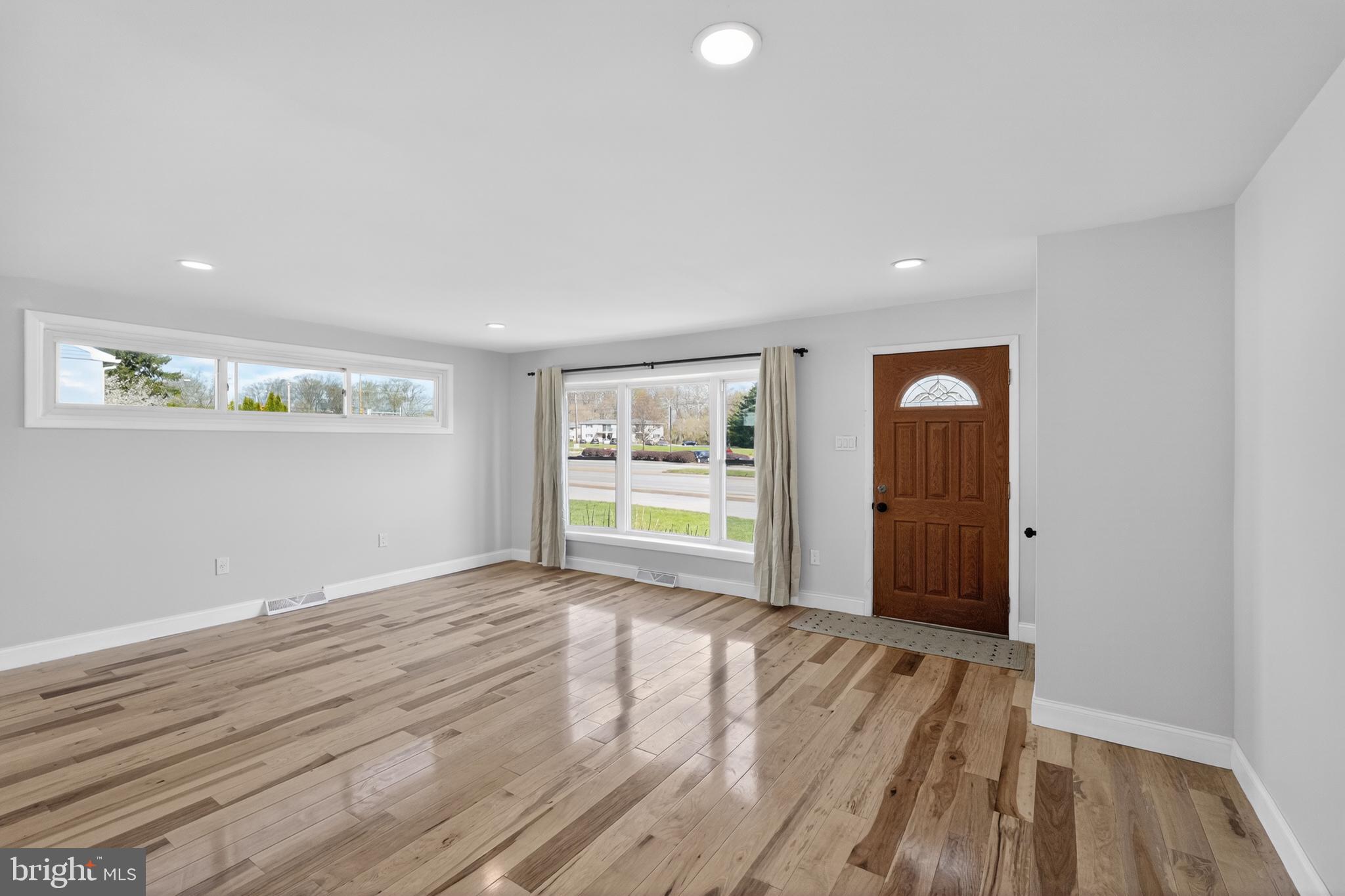 GLEN ACRES - Residential