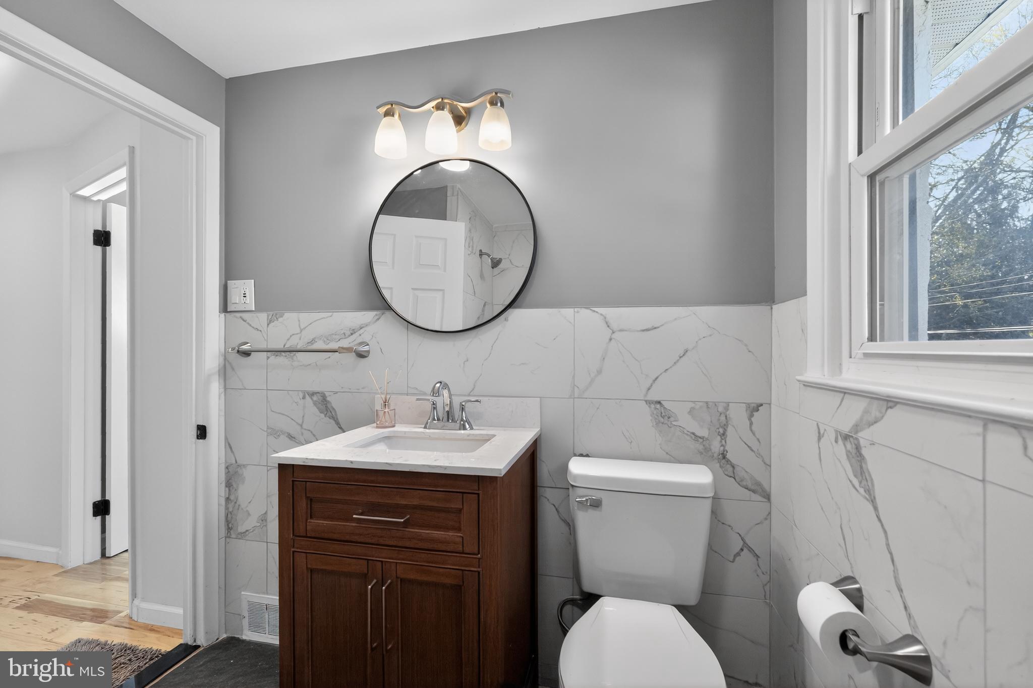 GLEN ACRES - Residential