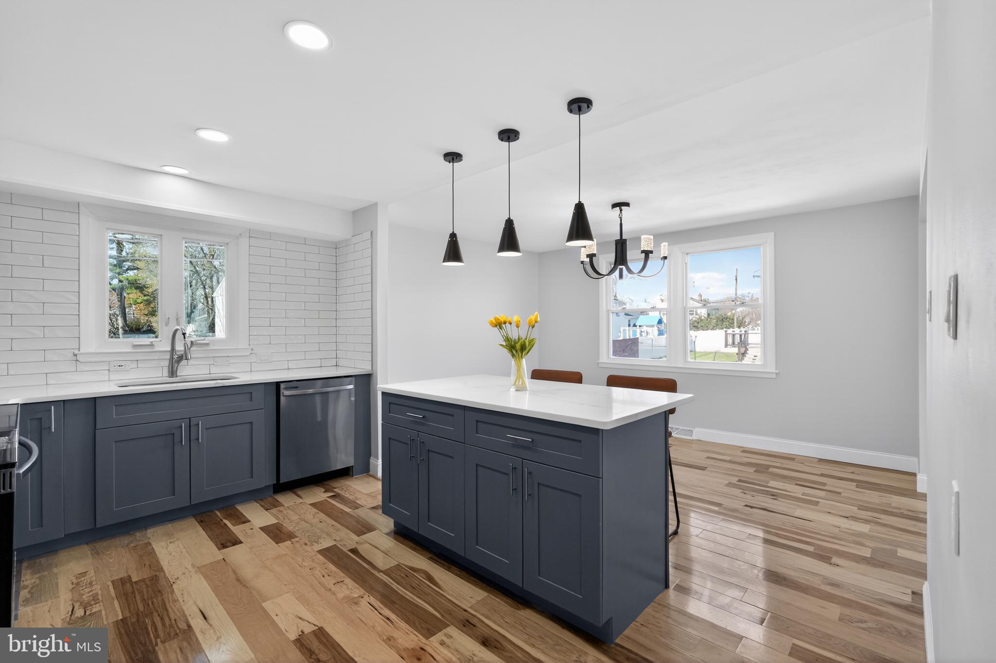 GLEN ACRES - Residential