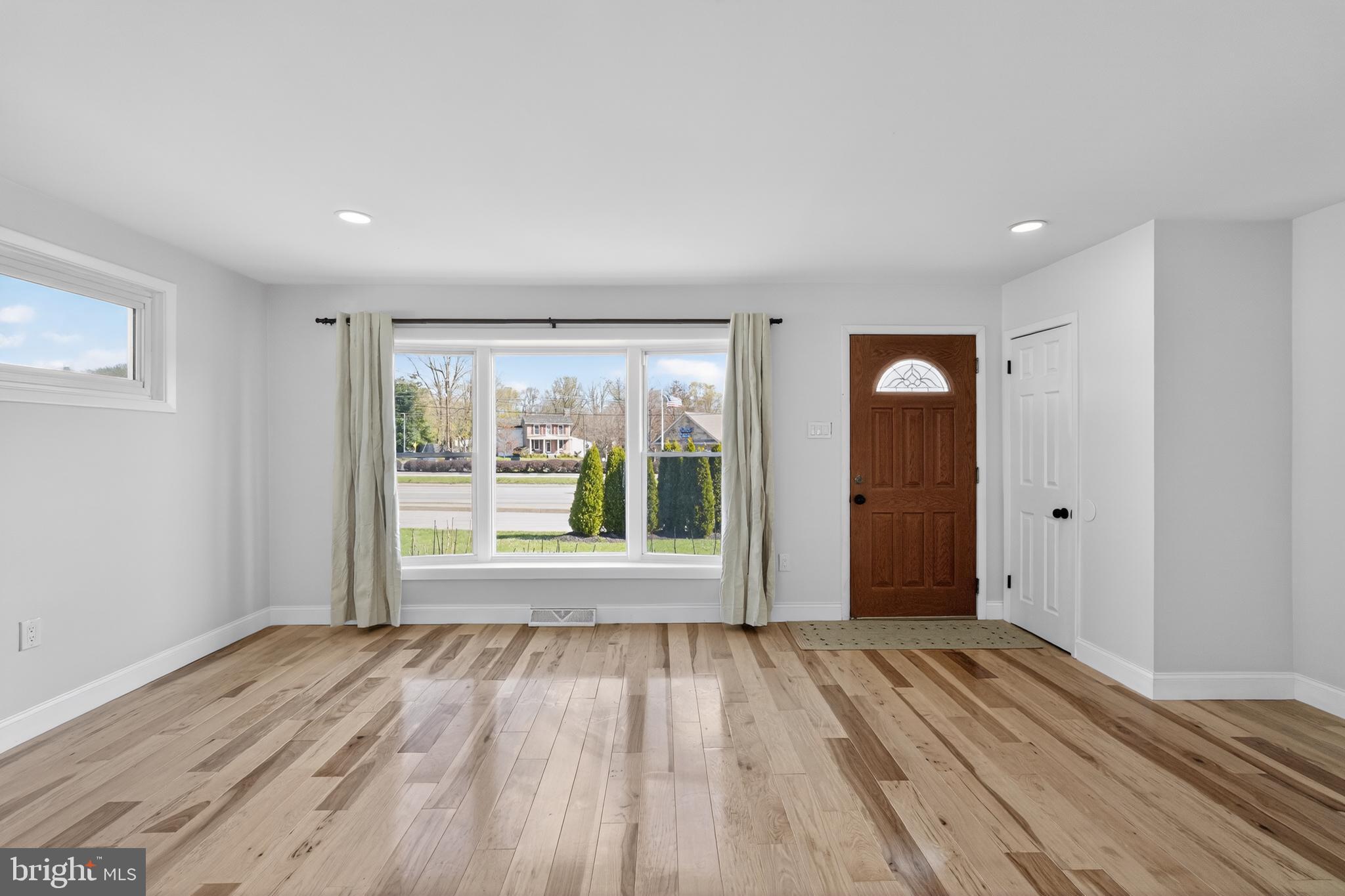 GLEN ACRES - Residential