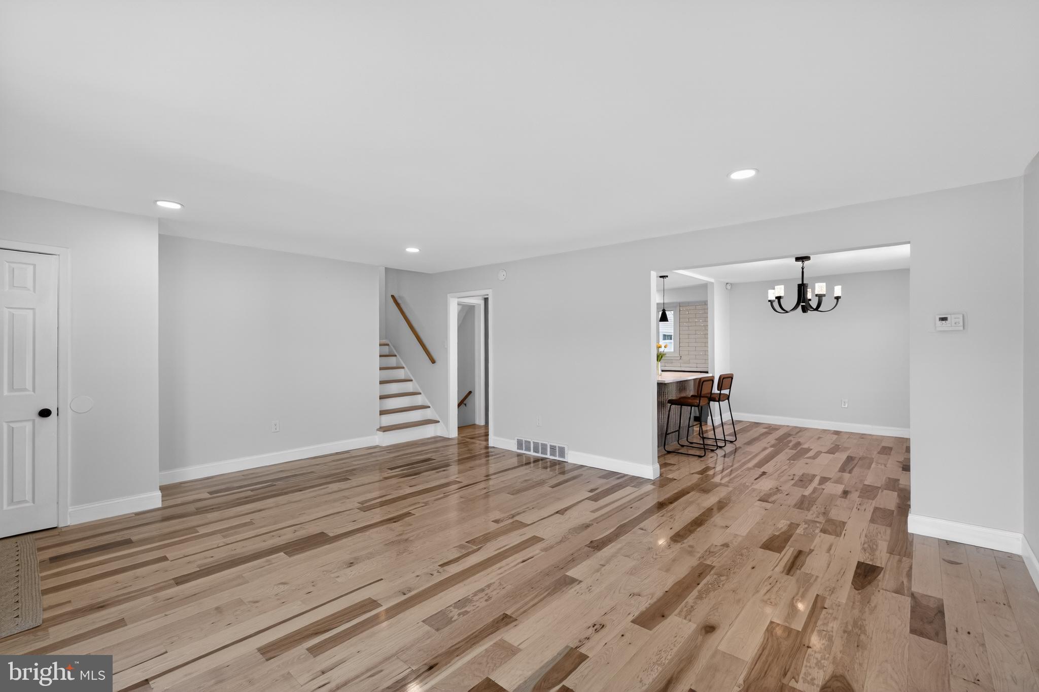 GLEN ACRES - Residential