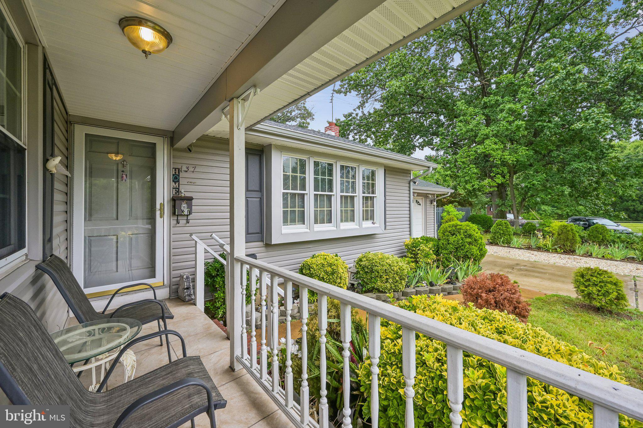 137 FAIRFAX DRIVE