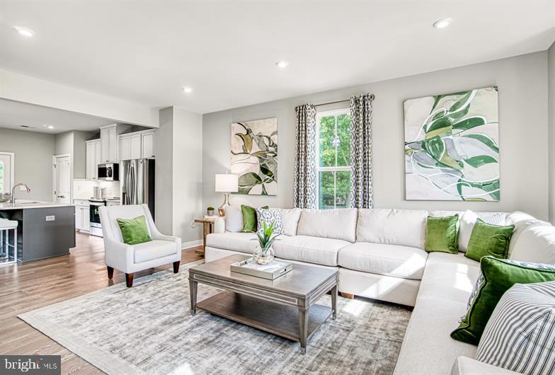 MONTGOMERY VILLAGE - Residential