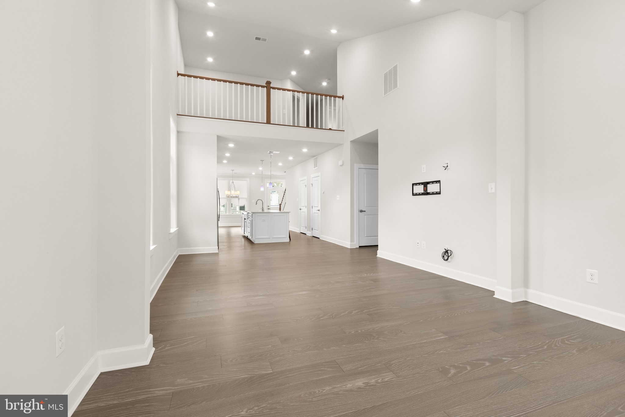 COASTAL CLUB - Residential