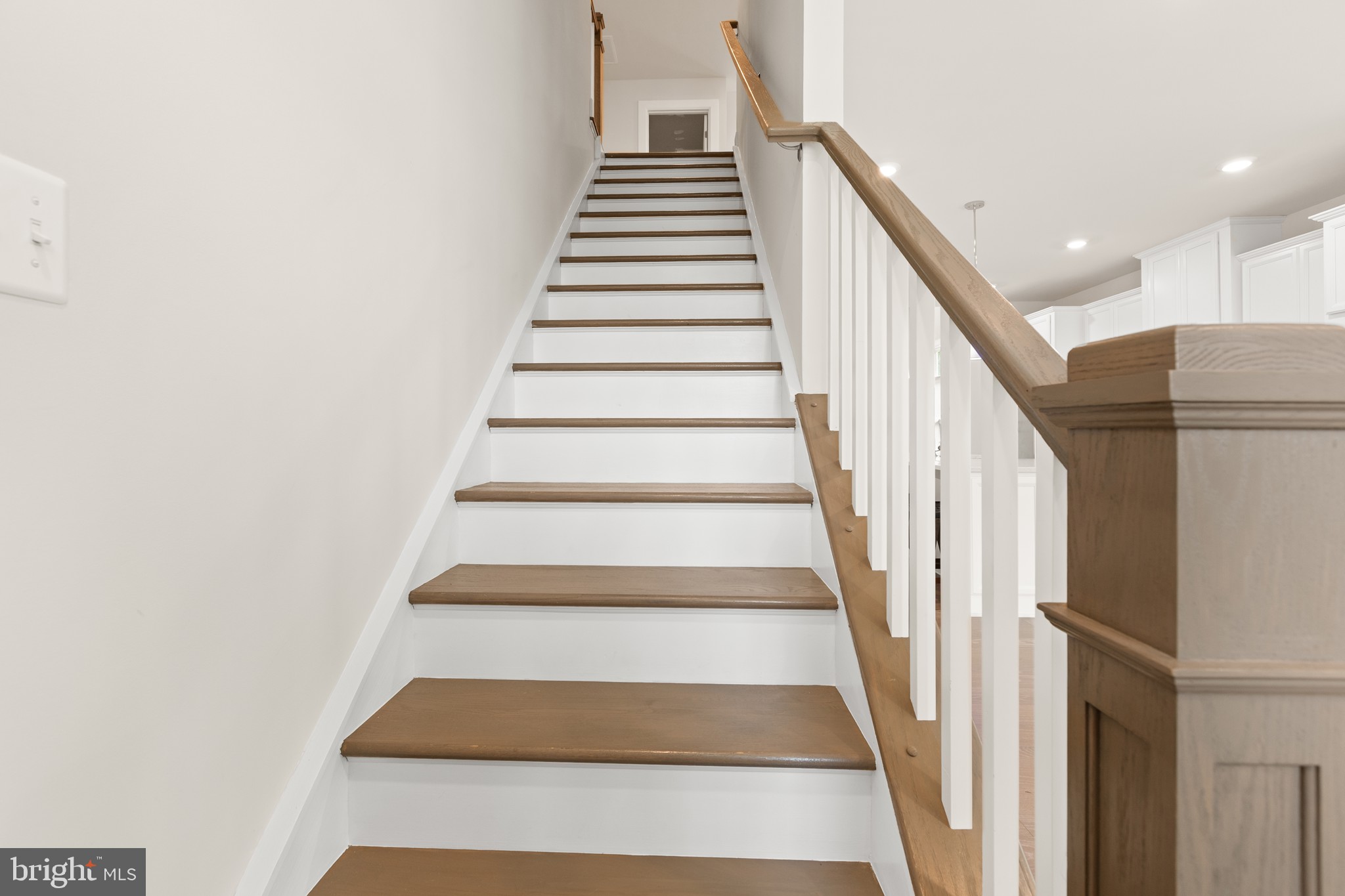 COASTAL CLUB - Residential