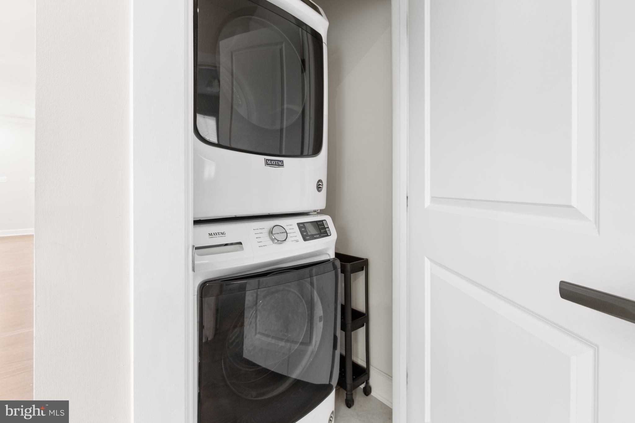 COASTAL CLUB - Residential